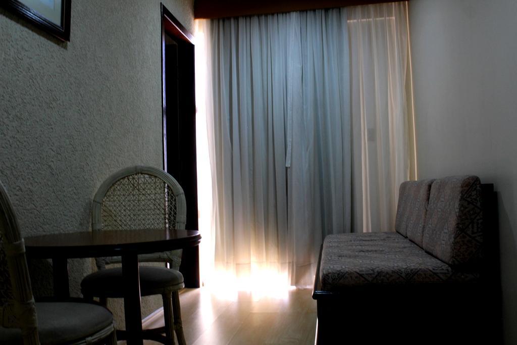 Geneviee Palace Hotel Ponta Grossa  Εξωτερικό φωτογραφία